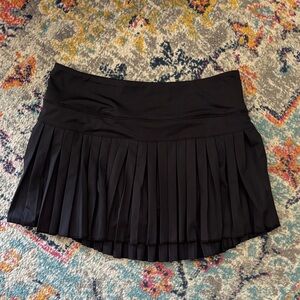 Goldhinge Black Pleated Mini Skirt